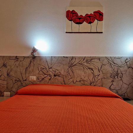 Sa Mamma E Sole B&B Cala Gonone Exterior photo