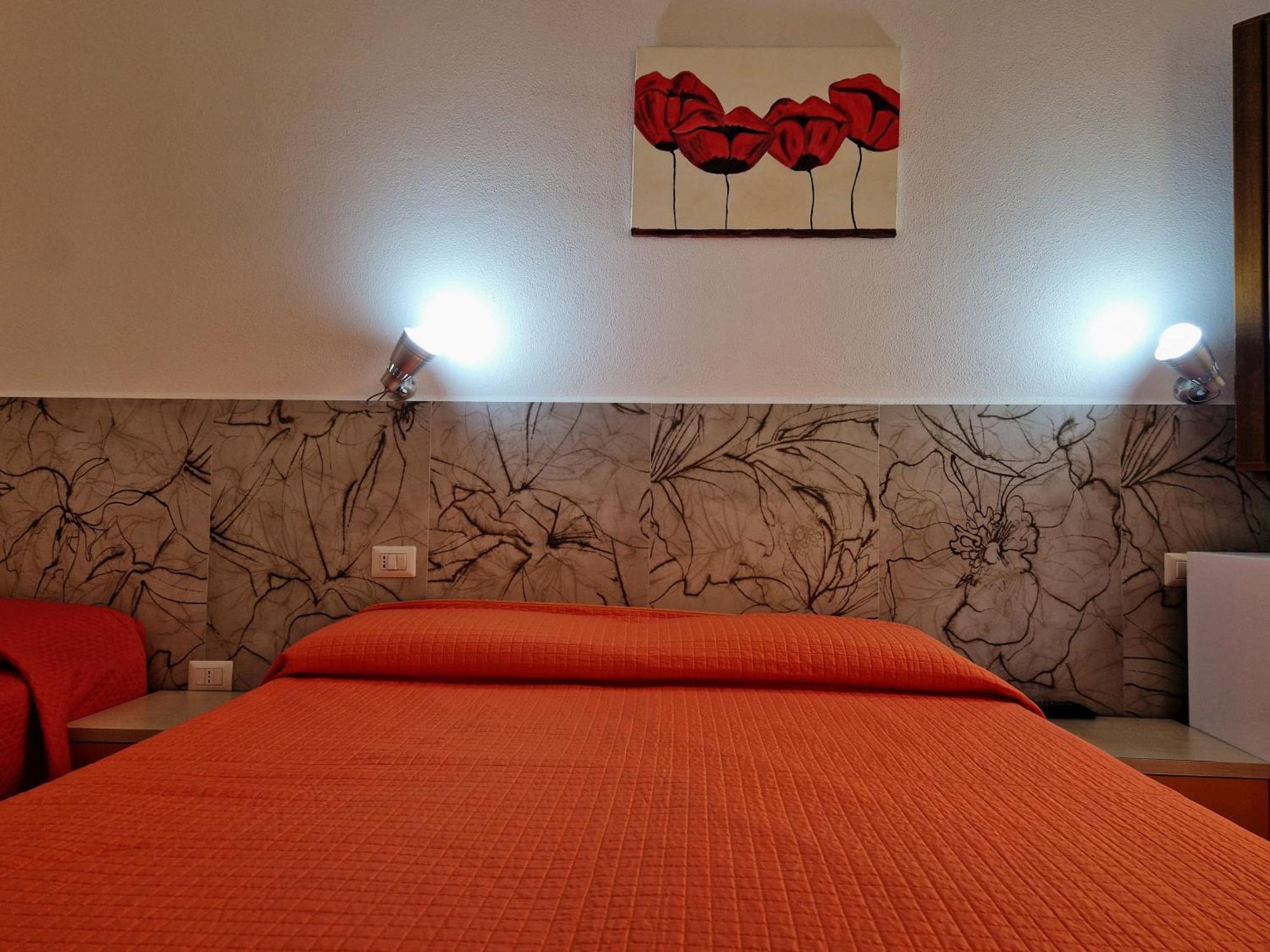 Sa Mamma E Sole B&B Cala Gonone Exterior photo